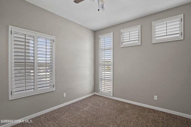 Foto del edificio - 14824 Willie Worsley Ave