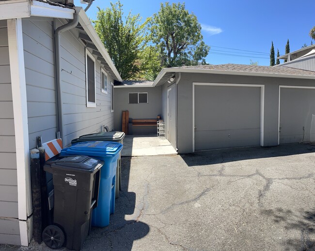 2 of 3 garages - 1009 Madera Ave