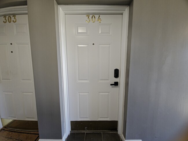 Foto del edificio - 4473 B St SE