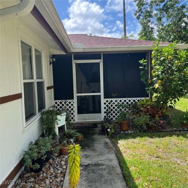 Foto del edificio - 828 96th Ave N