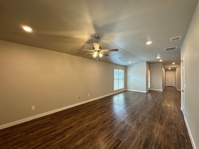 Foto del edificio - 405 E 21st St