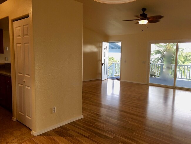 Building Photo - 74 -5051 Malia Pl
