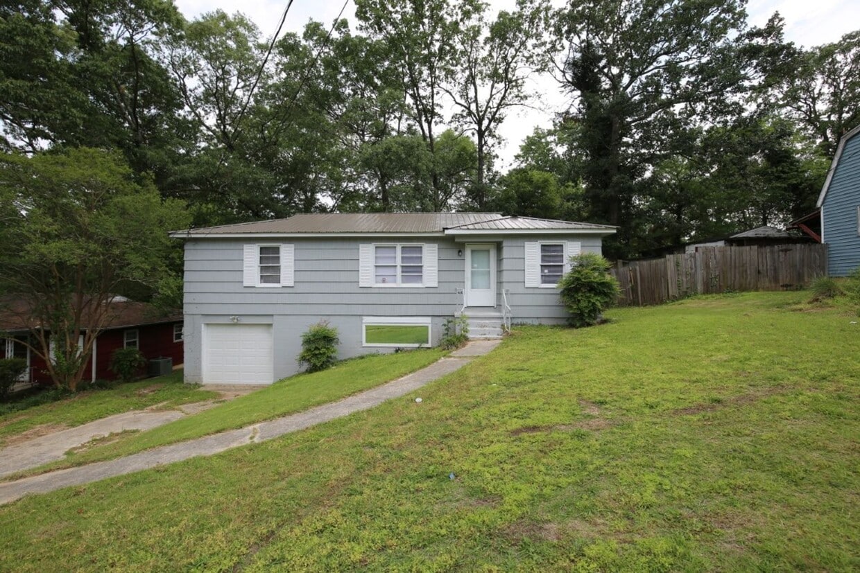 Foto principal - Stylish, Spacious & Updated – Don’t Miss T...