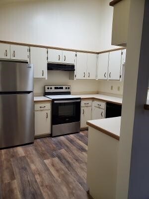 The Estates II Apartments – photo 4