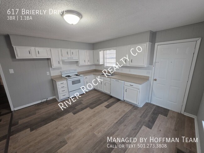 Foto del edificio - 617 Brierly Dr