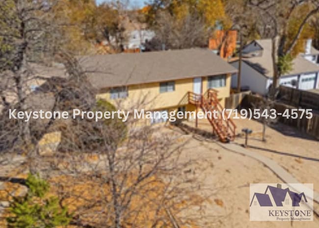 Building Photo - 603 W Routt Ave