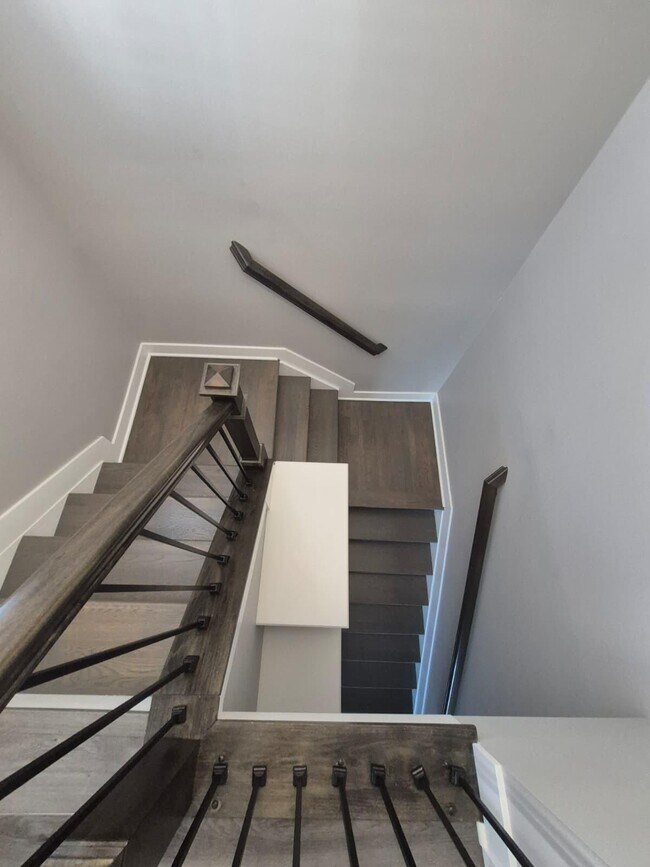 Foto del edificio - 344 Eastview Ct