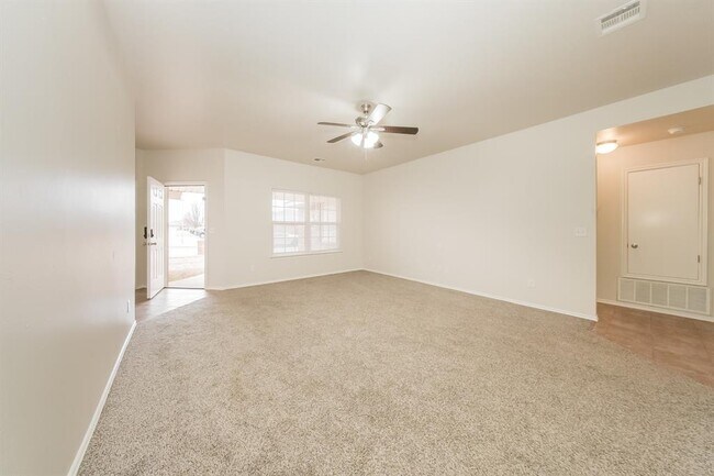 Foto del edificio - 4601 Wagner Lake Dr