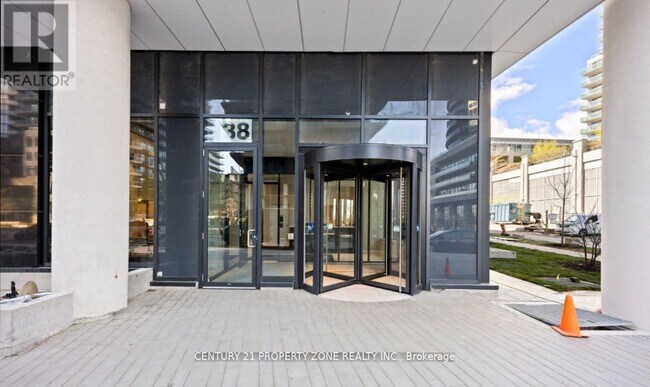 Building Photo - 38 Annie Craig Dr