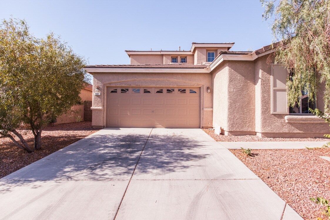 Primary Photo - Wonderful house in Henderson