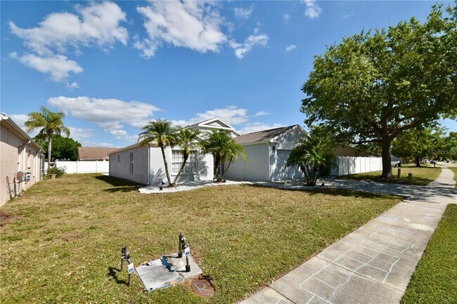 Building Photo - 4854 Sabal Harbour Dr