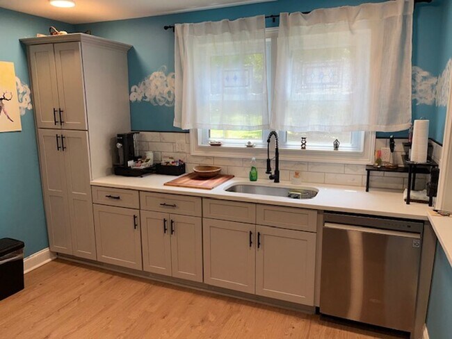 Foto del edificio - Fully furnished
