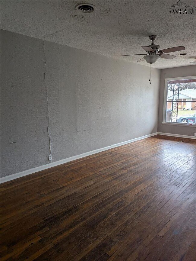 Foto del edificio - 3306 Garfield St