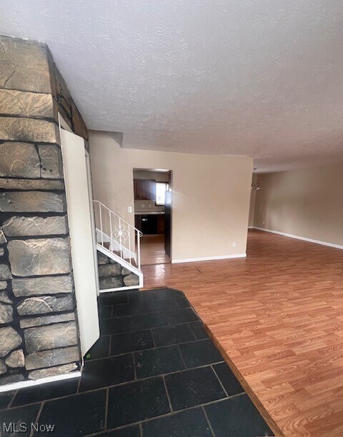Building Photo - 6580 Forest Glen Ave