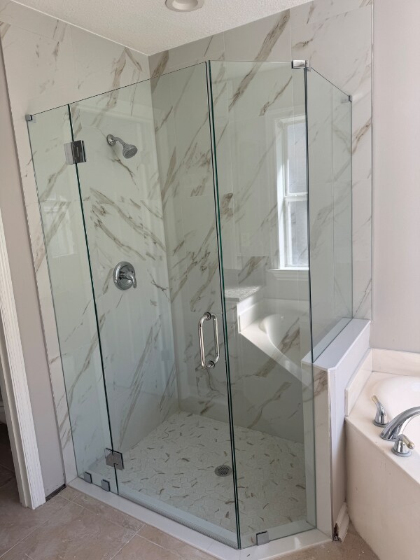 Foto del edificio - 6479 Silver Glen Dr