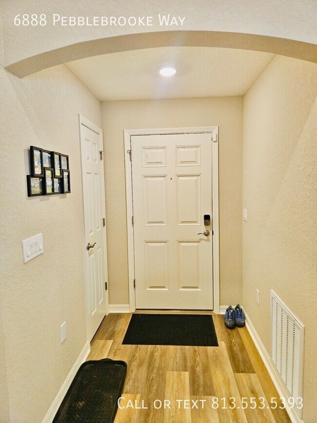 Building Photo - 6888 Pebblebrooke Wy