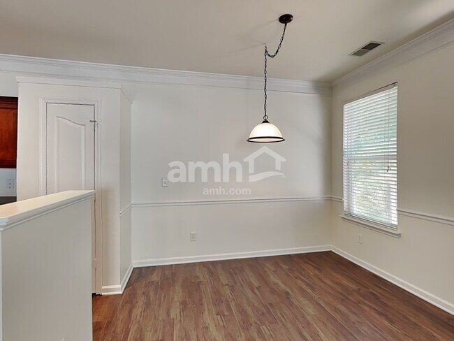 Foto del edificio - 13807 Millers Creek Ln