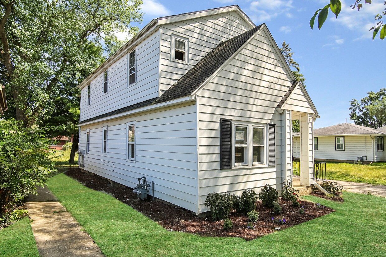 Primary Photo - 3609 Green St