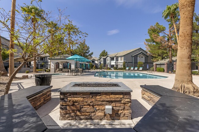 Building Photo - South Valley Ranch