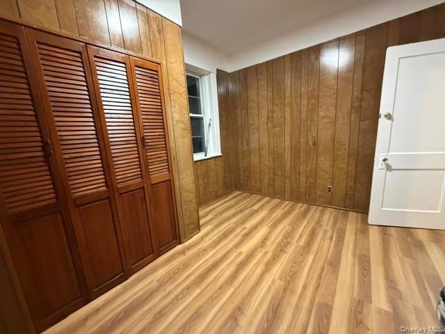 Foto del edificio - 836 Edison Ave