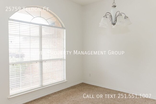 Foto del edificio - 25759 Keldon Ct