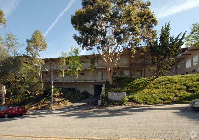 2051 Valderas Dr. - 2051 Valderas Dr