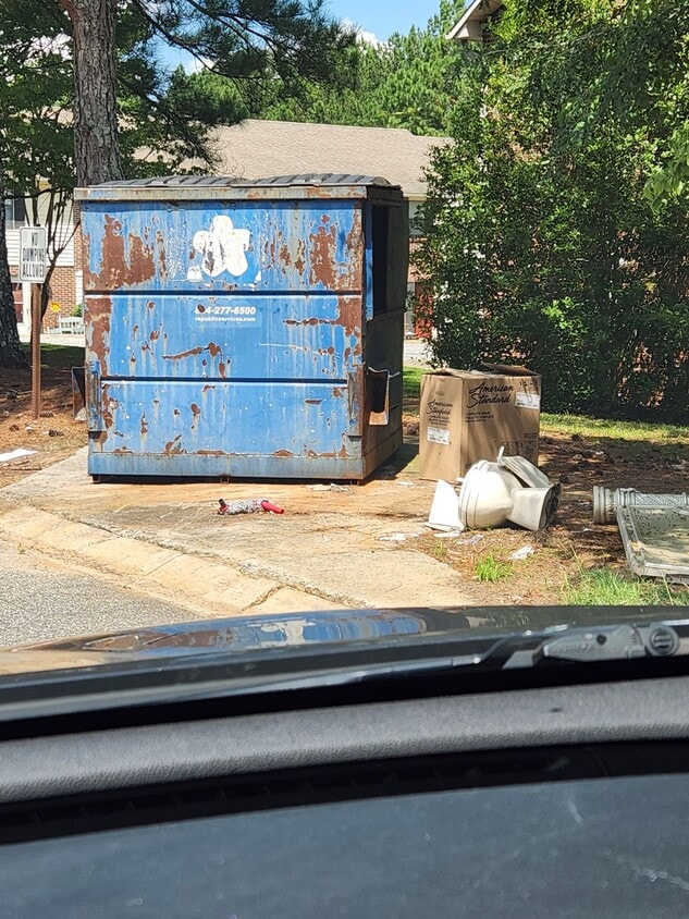 Primary Photo - Modern 2-Bedroom Townhouse Near Anderson U...