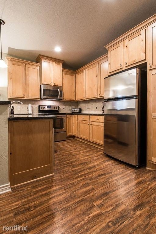 Building Photo - 2650 Beck St