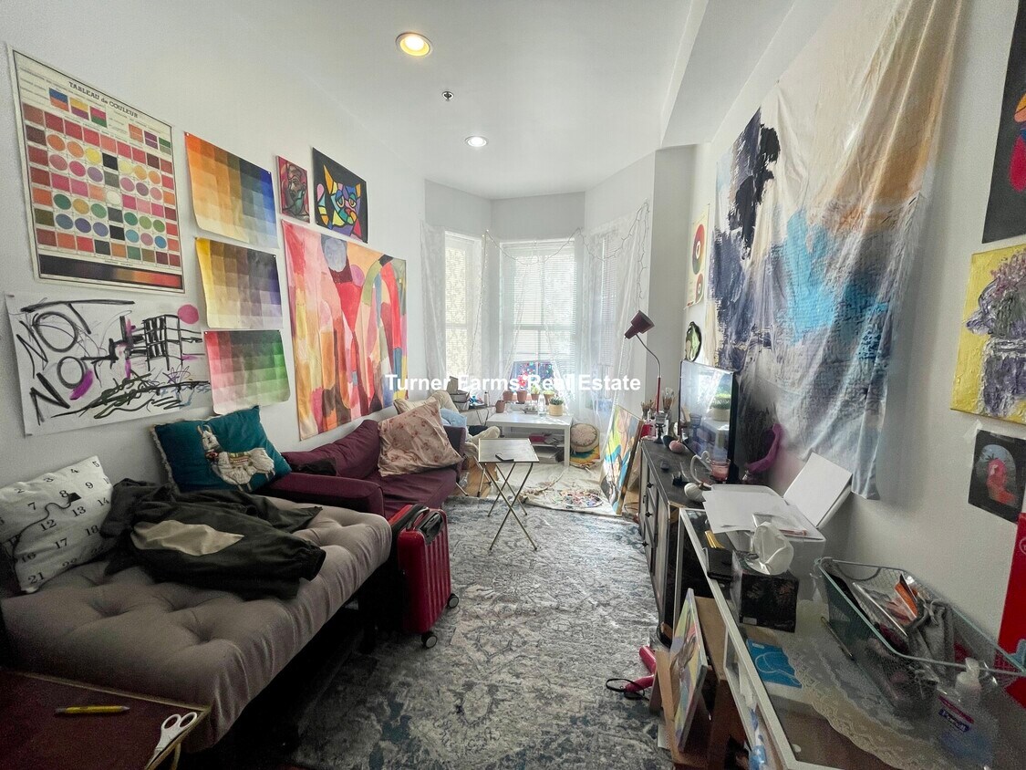 Foto principal - 243 Northampton St