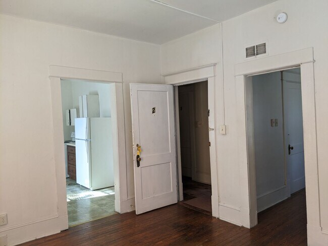 Foto del edificio - 31st,NW.802