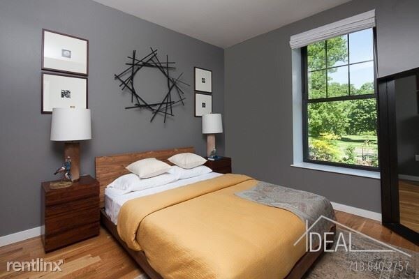 Foto del edificio - 131 Parkside Ave