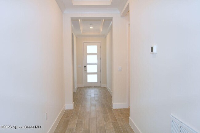 Foto del edificio - 657 Clearwater Ave