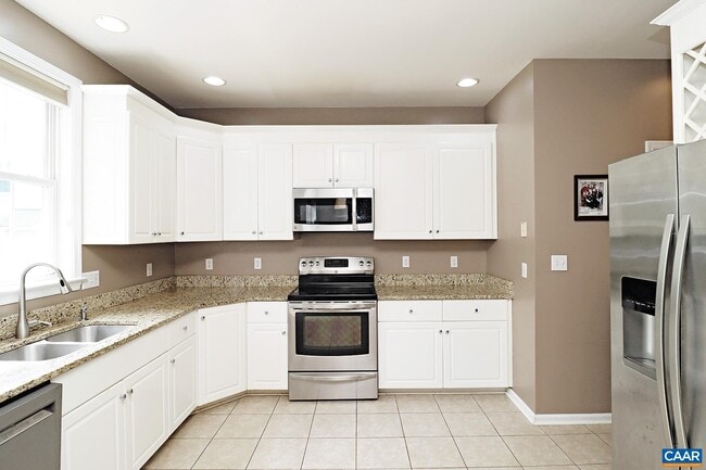 Foto del edificio - 2371 N Chesterfield Ct