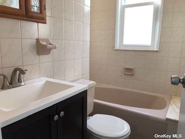 Foto del edificio - 140-26 Oak Ave