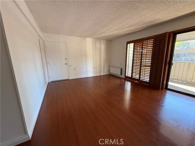 Foto del edificio - 893 Ronda Sevilla