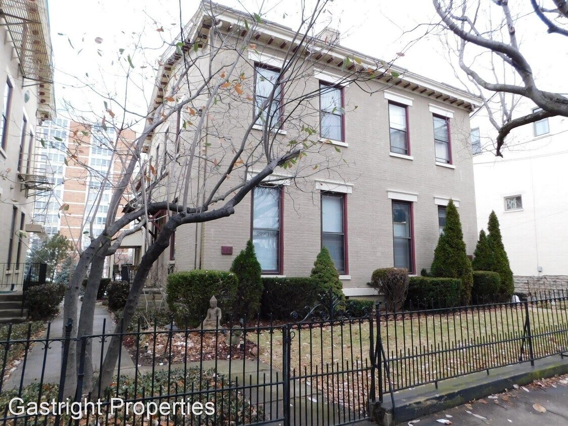106 W 5th St, Covington, KY 41011 Apartment for Rent in Covington, KY