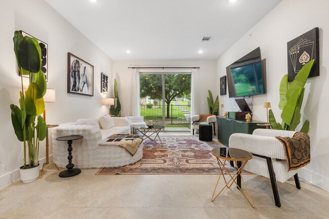 Building Photo - 7522 1/2 West Slaughter Lane-SI FL1-ID1537453P
