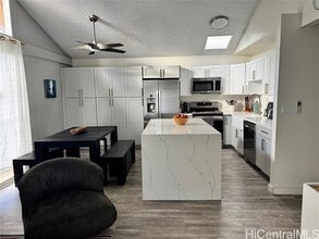 Building Photo - 95-105-105 Hokuao Pl