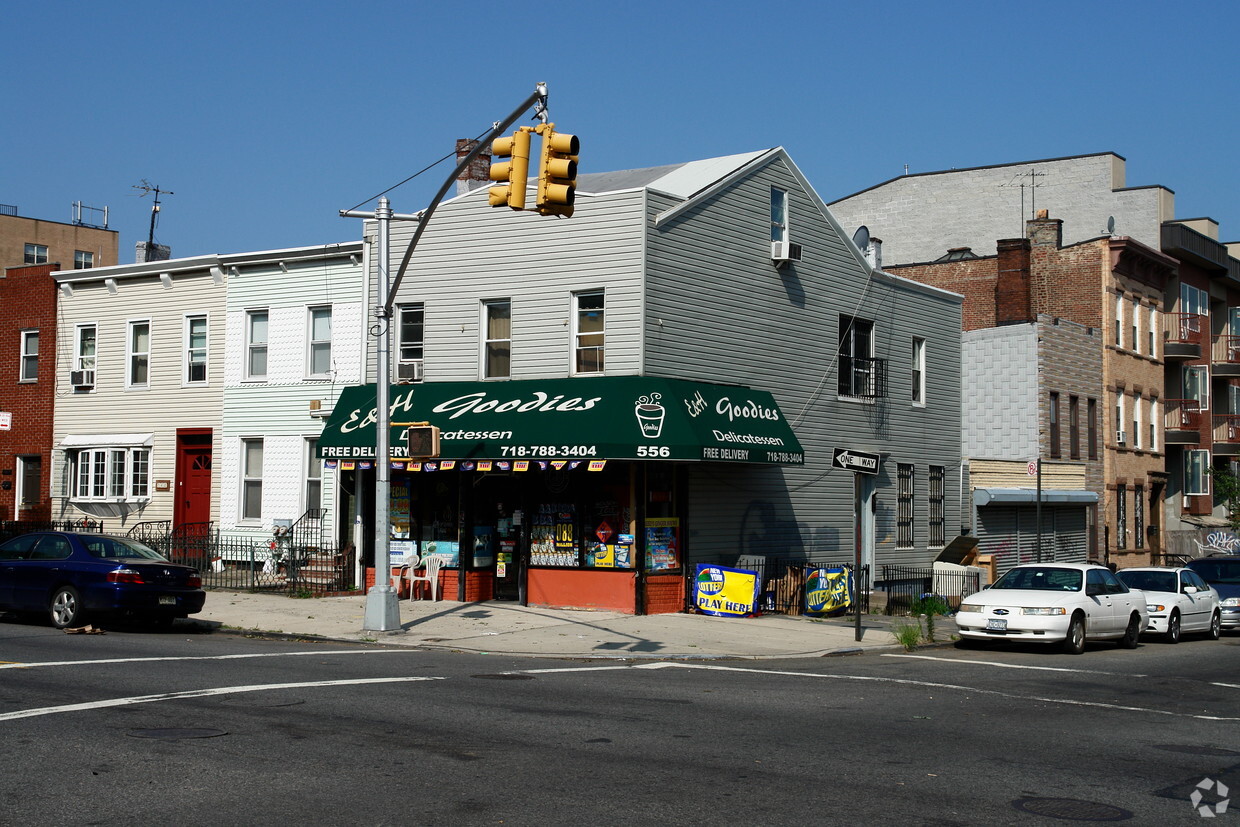 Primary Photo - 554-556 6th Ave