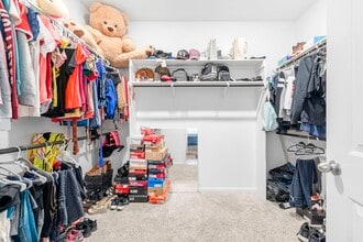 Building Photo - 5006 Sunway Dr