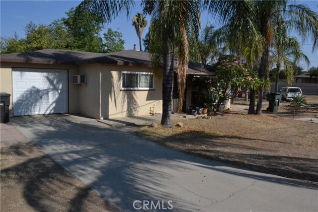 Foto del edificio - 5848 Robinson Ave