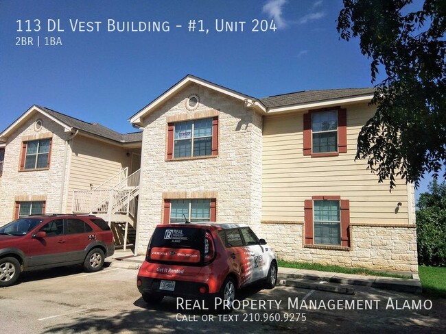 Building Photo - 113 D L Vest