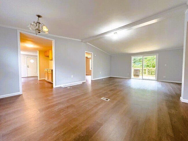 Building Photo - 116 Oxbow Way