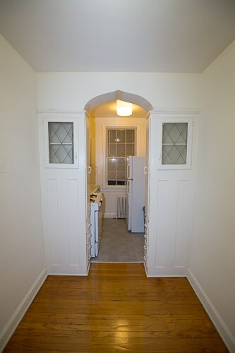 L'Enfant Dinette and Kitchen - 1731 28th St SE