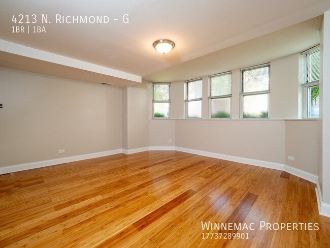 Foto del edificio - 4213 N. Richmond-G