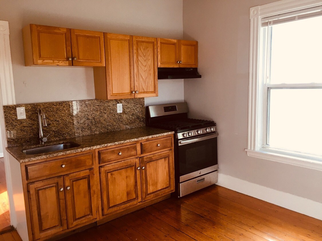 77 Walden St, Boston, MA 02130 77 Walden St Boston, MA Apartments