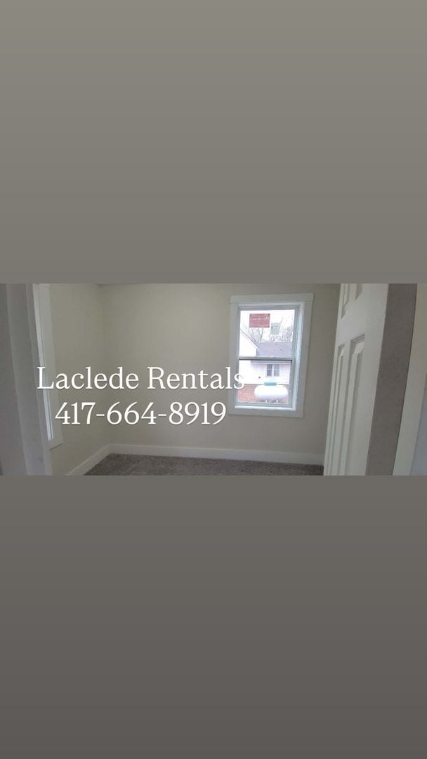 Building Photo - 2 Bedroom 1 Bathroom house