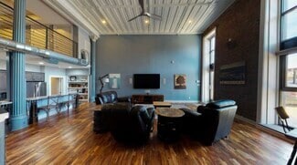 Building Photo - 415 E Market St
