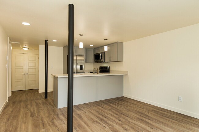 Foto del edificio - 2237 NW 59th-1