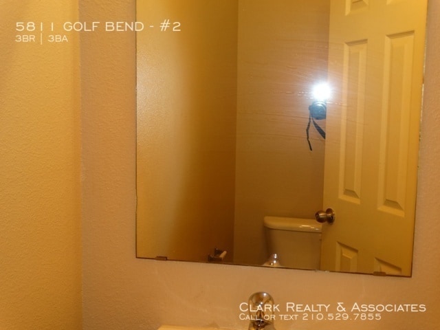 Building Photo - 5811 Golf Bend #2, San Antonio, TX. 78244